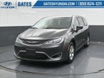 2017 Pacifica Hybrid Thumbnail 6