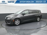 2017 Pacifica Hybrid Thumbnail 7