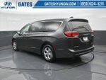2017 Pacifica Hybrid Thumbnail 8
