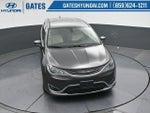 2017 Pacifica Hybrid Thumbnail 41