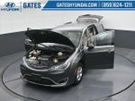 2017 Pacifica Hybrid Thumbnail 46