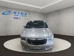 2015 Town and Country Thumbnail 6
