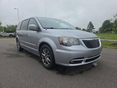 2015 Chrysler Town And Country S 4DR Mini-Van