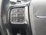 2015 Town and Country Thumbnail 36