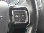 2015 Town and Country Thumbnail 37