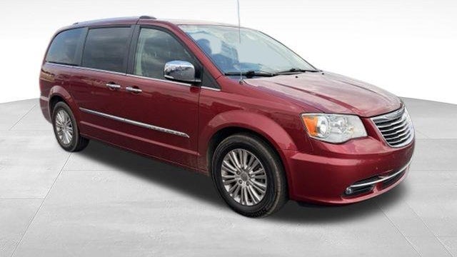 2016 Chrysler Town and Country Limited