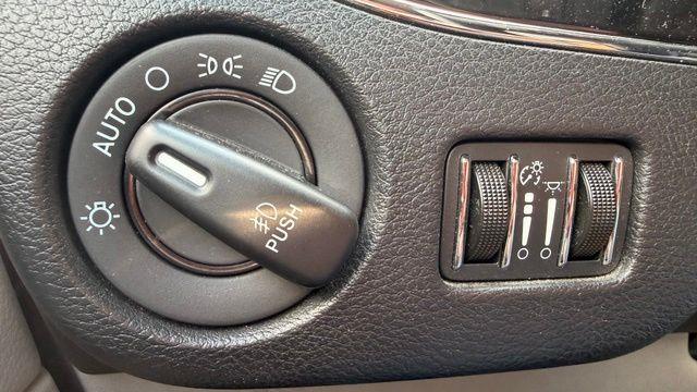 2016 Chrysler Town and Country Limited