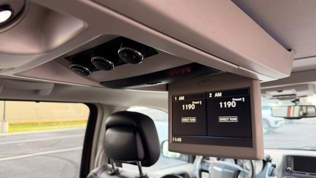 2016 Chrysler Town and Country Limited