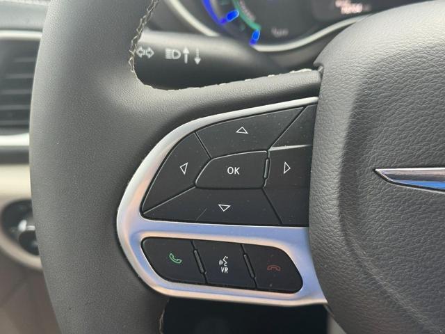 2022 Chrysler Pacifica - $17,495