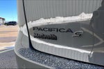 2022 Pacifica Hybrid Thumbnail 26