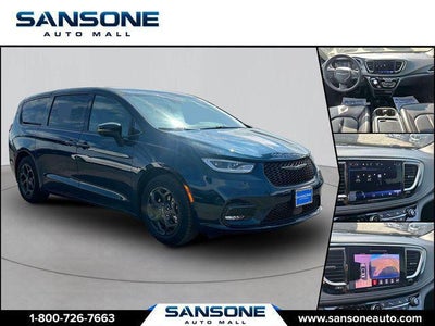 2023 Chrysler Pacifica Plug-In Hybrid Touring L 4DR Mini-Van