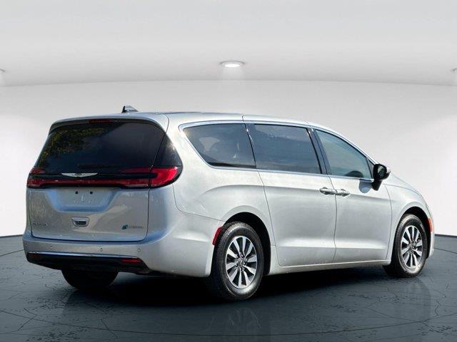 2023 Chrysler Pacifica - $19,511