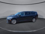 2023 Pacifica Plug-In Hybrid Thumbnail 4