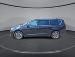 2023 Pacifica Plug-In Hybrid Thumbnail 5