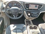 2023 Pacifica Plug-In Hybrid Thumbnail 27