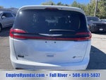 2023 Pacifica Plug-In Hybrid Thumbnail 4