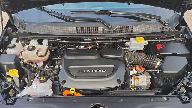2023 Chrysler Pacifica Plug-In Hybrid Touring L