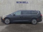 2023 Pacifica Plug-In Hybrid Thumbnail 2