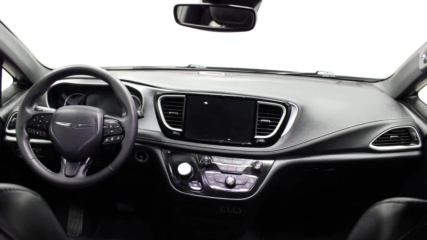 2023 Chrysler Pacifica Plug-In Hybrid Touring L