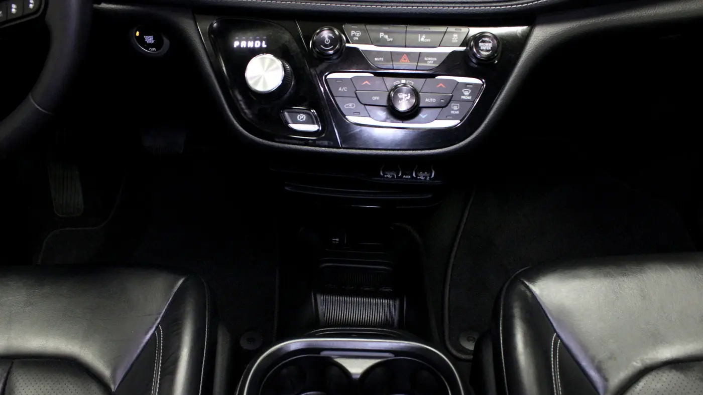 2023 Chrysler Pacifica Plug-In Hybrid Touring L
