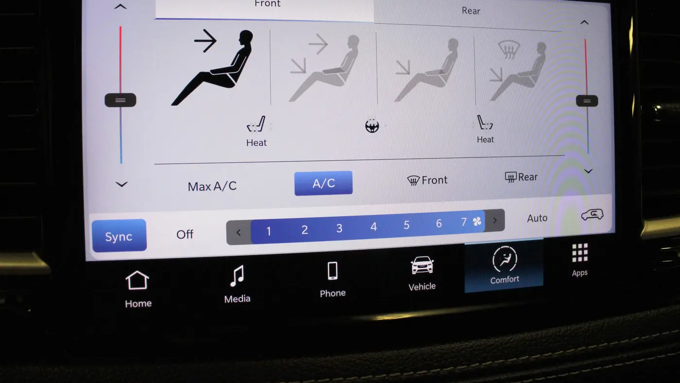 2023 Chrysler Pacifica Plug-In Hybrid Touring L