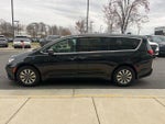 2023 Pacifica Plug-In Hybrid Thumbnail 4