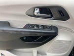 2023 Pacifica Plug-In Hybrid Thumbnail 40