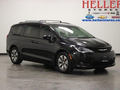2018 Chrysler Pacifica Hybrid Touring L 4DR Mini-Van