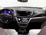2018 Pacifica Hybrid Thumbnail 20