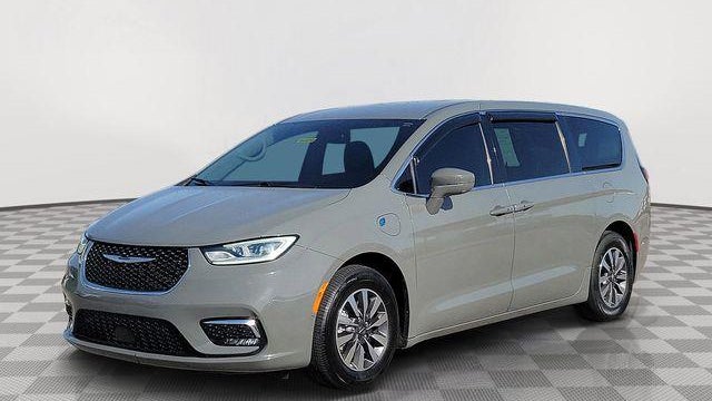 Preowned 2022 Chrysler Pacifica Hybrid Touring L for Sale
