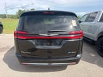 2023 Pacifica Plug-In Hybrid Thumbnail 10
