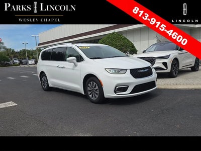 2021 Chrysler Pacifica Hybrid Touring L 4DR Mini-Van