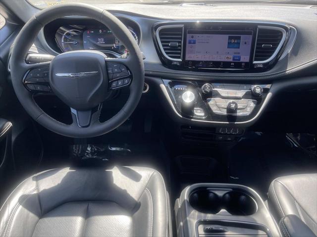 2022 Chrysler Pacifica - $26,863