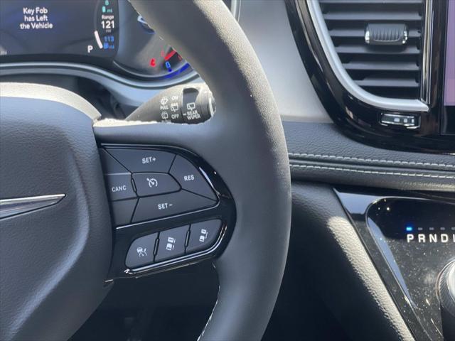 2022 Chrysler Pacifica - $26,863