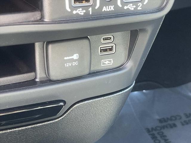 2022 Chrysler Pacifica - $26,863
