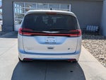 2023 Pacifica Plug-In Hybrid Thumbnail 5