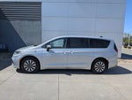 2023 Pacifica Plug-In Hybrid Thumbnail 7