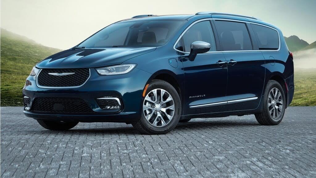 Preowned 2023 Chrysler Pacifica Plug-In Hybrid Touring L for Sale