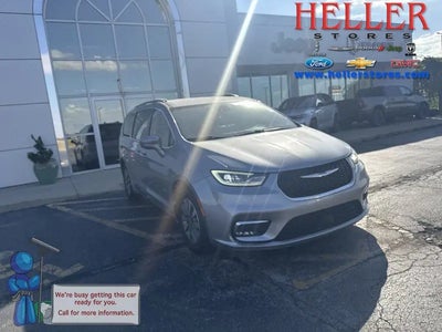 Photo of a 2021 Chrysler Pacifica Hybrid Touring L 4DR Mini-Van for sale