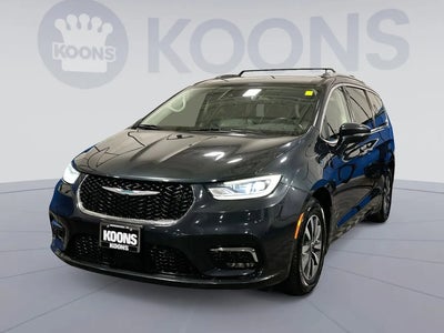 Photo of a 2021 Chrysler Pacifica Hybrid Touring L 4DR Mini-Van for sale