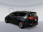 2021 Pacifica Hybrid Thumbnail 3