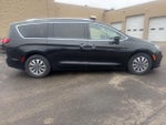 2021 Pacifica Hybrid Thumbnail 4