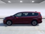 2022 Pacifica Hybrid Thumbnail 2