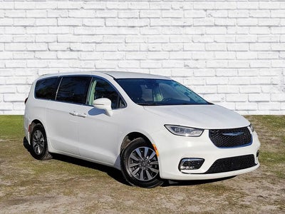 Photo of a 2022 Chrysler Pacifica Hybrid Touring L 4DR Mini-Van for sale