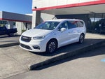2022 Pacifica Hybrid Thumbnail 3