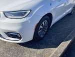 2022 Pacifica Hybrid Thumbnail 8