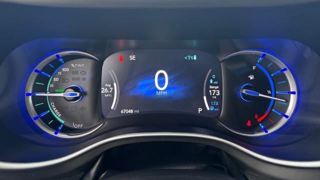 2023 Chrysler Pacifica Plug-In Hybrid Touring L
