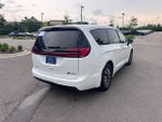 2023 Pacifica Plug-In Hybrid Thumbnail 3