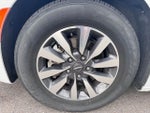2023 Pacifica Plug-In Hybrid Thumbnail 9