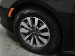 2023 Pacifica Plug-In Hybrid Thumbnail 9